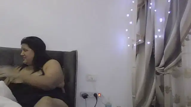 maayanlevi2 live sex cam