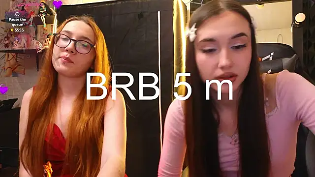 sunny_luna live sex cam