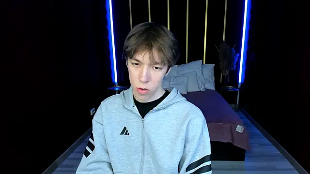 MarkBranston live sex cam