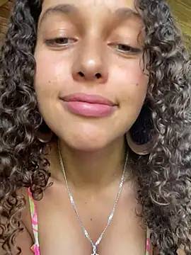 Rati_Curly live sex cam