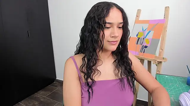 love_kriss's cam snapshot