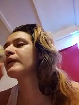 Themaskedgirl21 live sex cam