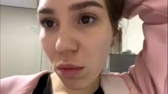 HypnoticEyeys's cam snapshot