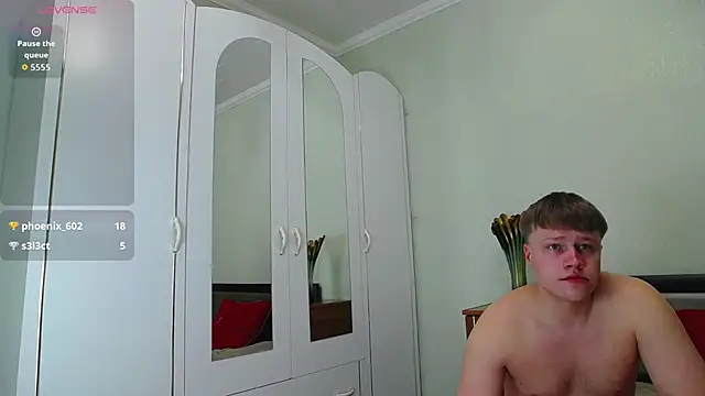 Zoro1999 live sex cam