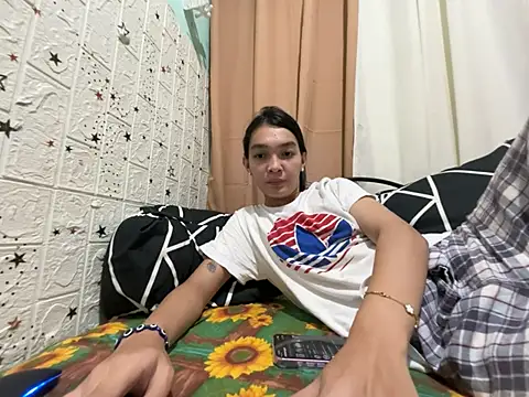 bigcock_farrah live sex cam