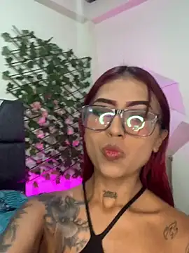 Dirty_isabella18's cam snapshot