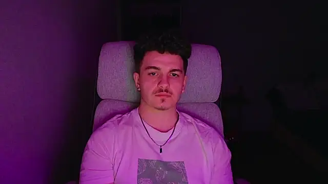 Remy_Miles live sex cam