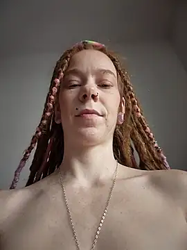 LucidLucy live sex cam