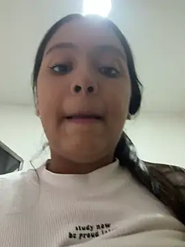 Baby_morena12 live sex cam