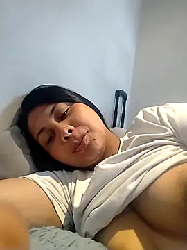 Alessandraa- live sex cam