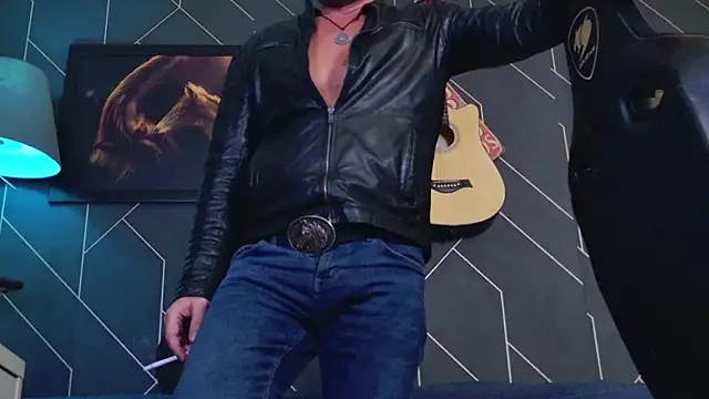 ChrisKox live sex cam