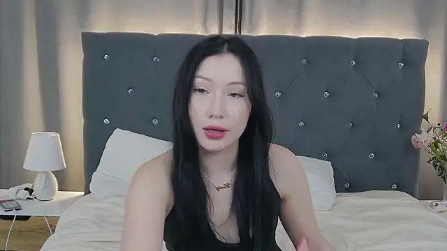 VikkyVonn's cam snapshot