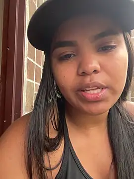 zoe_roux21 live sex cam