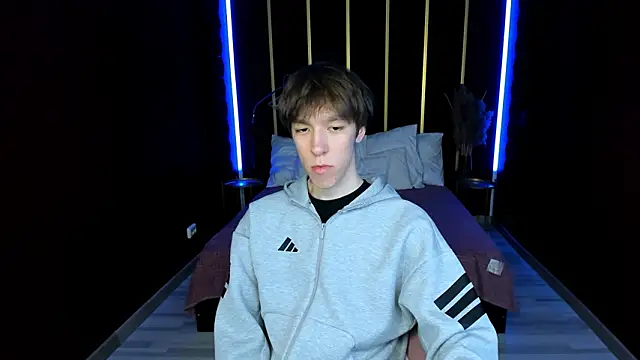 MarkBranston live sex cam