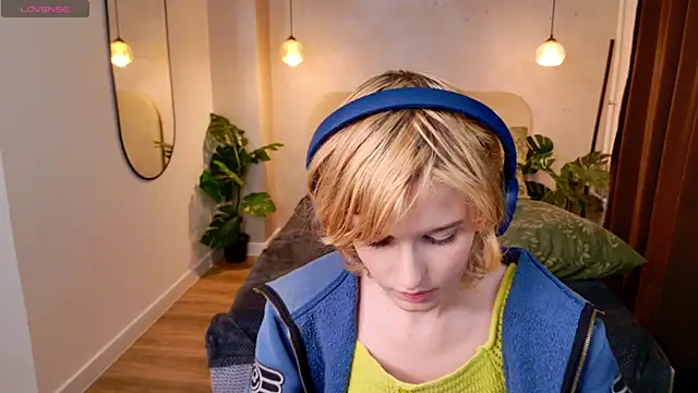 Akimo_'s cam snapshot