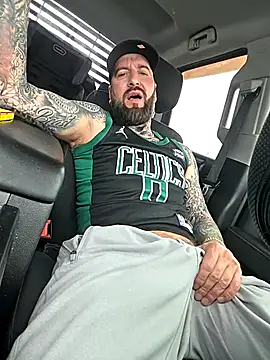 Beardedtattood live sex cam