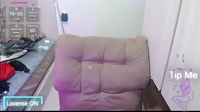 Eimile-Z live sex cam