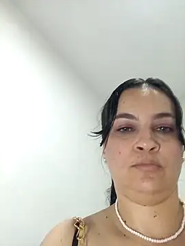 megan_milf79 live sex cam