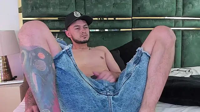 GaelyCoral live sex cam