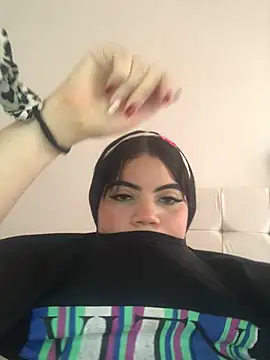 Kuromy_x live sex cam