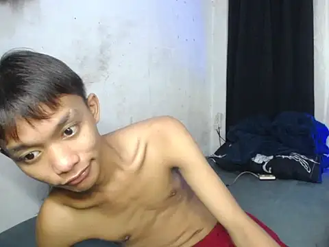 Innocentfucker live sex cam