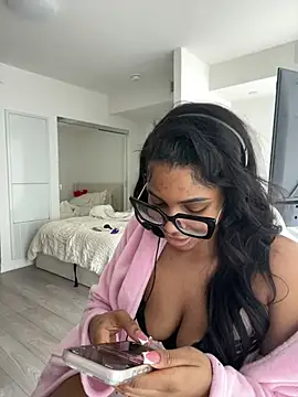 mialongxo live sex cam
