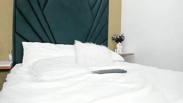 rebeca_brown_ live sex cam