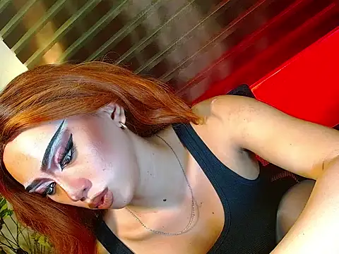 HOLLYWOOD_QUEEN_88 live sex cam