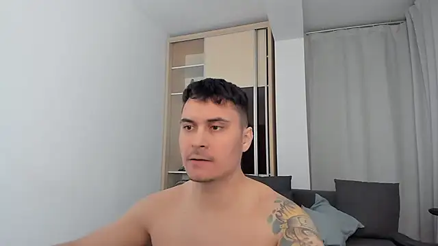 MatMalonne live sex cam