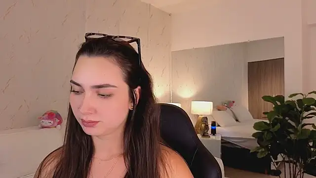 ava_blue live sex cam