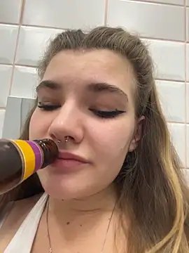 Holy_Tereza live sex cam