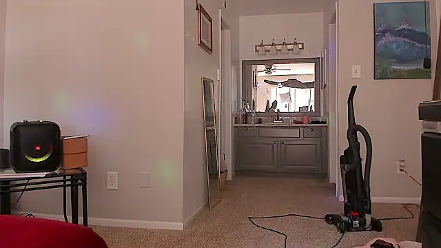 yiauana live sex cam