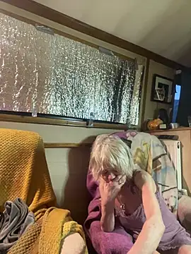 ladyboatlady live sex cam