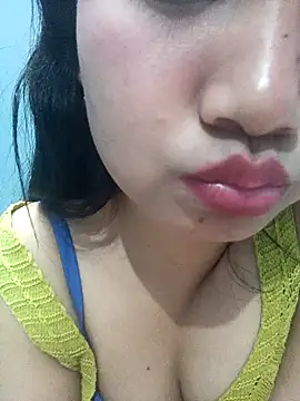 EliraMoon's cam snapshot