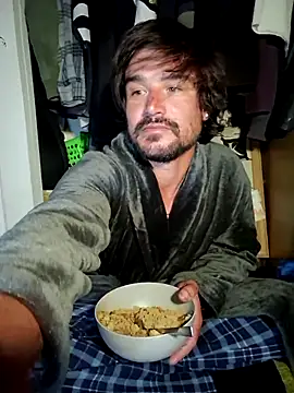 yourdirtysecret_23's cam snapshot