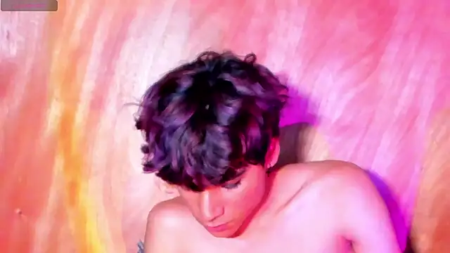 Leo_Glow live sex cam