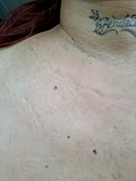 Naughty_Mature69 live sex cam