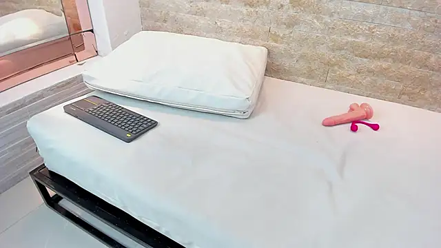 sasha_wayne's cam snapshot