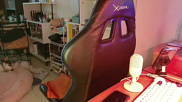 SmokyDee live sex cam