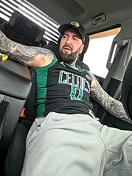 Beardedtattood live sex cam