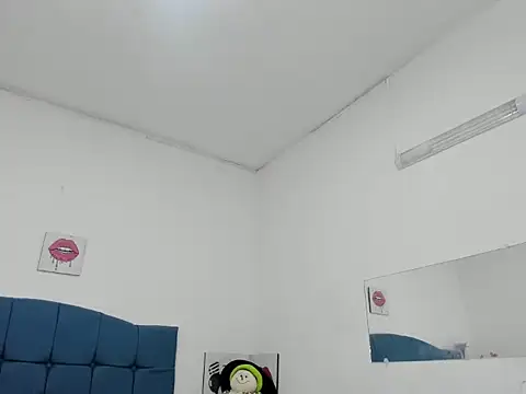 Aaron_Foxxx live sex cam