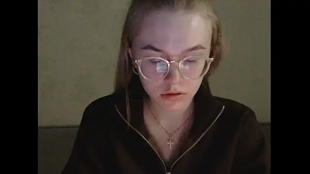 melissashineee live sex cam