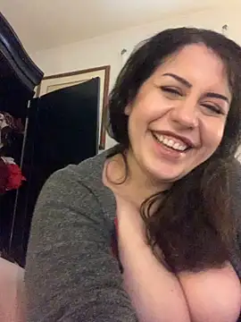 holyeroticss live sex cam