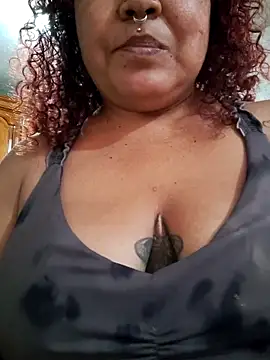 CurvyHeat's cam snapshot