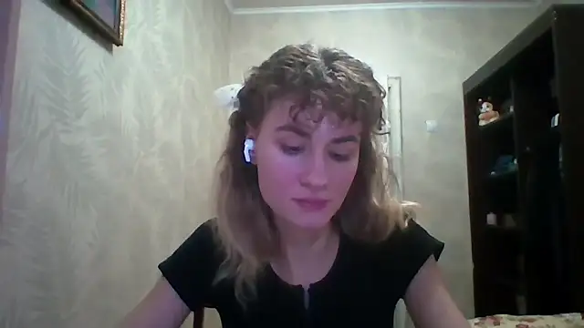 DeanneGilcher's cam snapshot