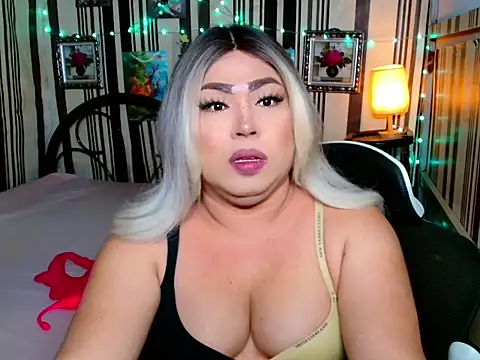 TsyummyCock4u live sex cam