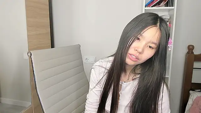 amiya_cute's cam snapshot