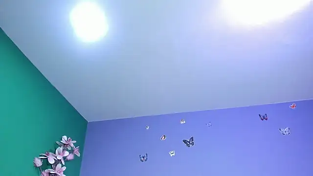 Kaira_mosse's cam snapshot