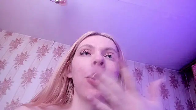 Cutie_Bambi live sex cam