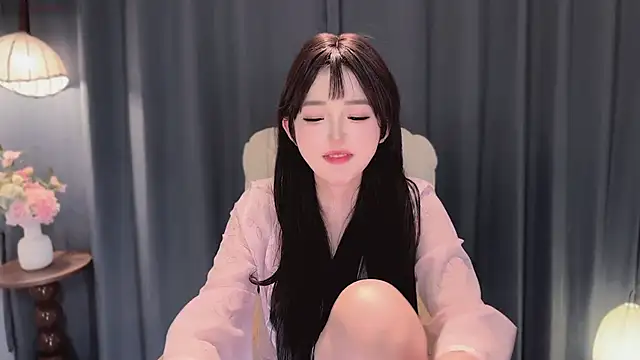 Yaiyigirl live sex cam